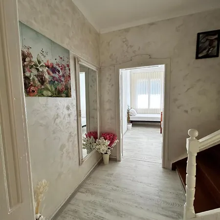 Smile House Ваканционна къща Пловдив